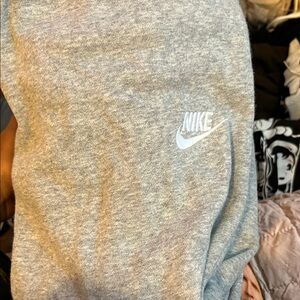 Nike Heather Gray Sweatshirt